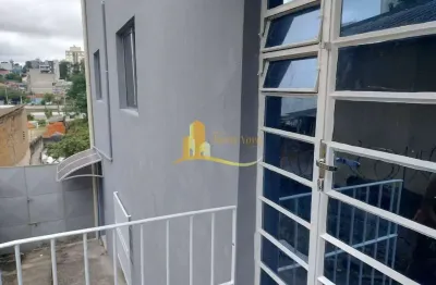 Casa com 2 quartos para alugar na Rua Victório Santim, 297, Vila Carmosina, São Paulo, 70 m2 por R$ 1.400 Por Ano