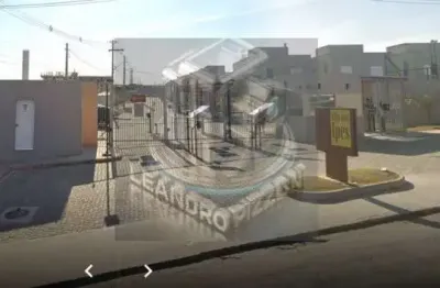 Casa em condomínio fechado com 2 quartos para alugar na avenida armando colangelo, arujá center ville, arujá, 56 m2 por r$ 3.200