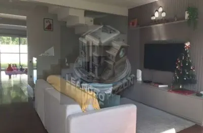 Casa em condomínio fechado com 3 quartos para alugar na estrada dos índios, jardim limoeiro, arujá, 201 m2 por r$ 9.000