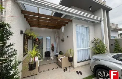 Casa com 3 quartos à venda na leonidas antonio costa, 1184, anexo b1, itapoá por r$ 730.000