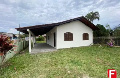 Casa com 3 quartos para alugar na rua da graça, 638, itapema do norte, itapoá por r$ 2.500