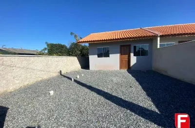 Casa com 2 quartos para alugar na rua sabiuna (2457), 120, alvorada, itapoá por r$ 1.200