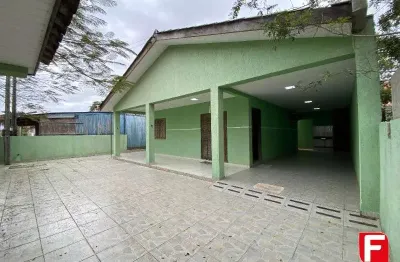 Casa com 3 quartos para alugar na rua bonito lindo, são josé, itapoá por r$ 2.500