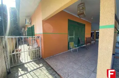 Casa com 3 quartos à venda na rua piranduba, 192, santa terezinha, itapoá por r$ 700.000