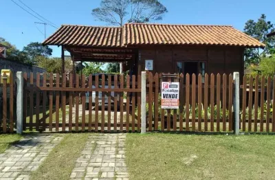 Casa com 2 quartos à venda na rua das goiabeiras, 303, bamerindus, itapoá por r$ 420.000