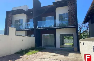 Casa com 3 quartos para alugar na rua rio azul, 321, princesa do mar, itapoá por r$ 2.800