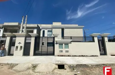Casa com 2 quartos à venda na rua maria jose de andrade vieira, volta ao mundo, itapoá por r$ 468.000