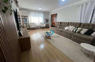 Casa térrea com fotovoltaica no jardim santa monica, londrina pr.