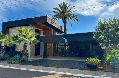 Mansão de Altíssimo Padrão Luxo e Requinte no Condomínio  Villagio do Engenho. Com 5 suítes, Finamente Decorada, Automação, Lounge Deck, 6 vagas