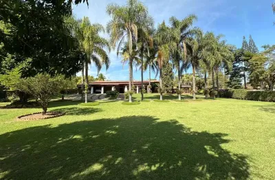Chácara à venda no condomínio colinas do mosteiro de itaíci - indaiatuba - sp.