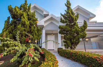 Localizada no condomínio alto padrão – maison du parc, localizado na cidade de indaiatuba-sp