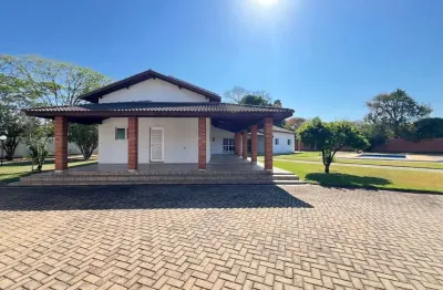 Chácara à venda no condomínio vale das laranjeiras com 04 dormitórios sendo 01 suíte - indaiatuba/sp.