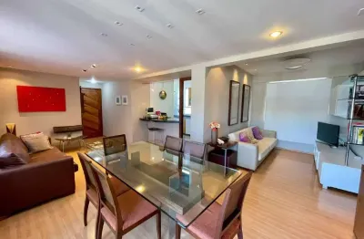 Apartamento de 100 m² com 3 quartos transformados em 2 e 2 vagas no buritis