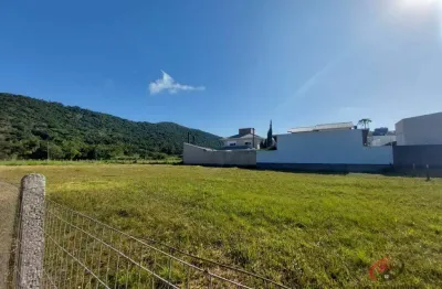 Terreno à venda no Ingleses do Rio Vermelho, Florianópolis 