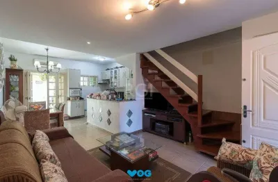 Casa para venda - 124m², 2 dormitórios, sendo 1 suites, 2 vagas - hípica
