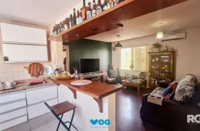 Apartamento com 2 dormitórios, 1 vaga coberta, no bairro petrópolis, em  porto a