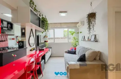 Apartamento a venda no bairro passo da areia com dois dormitórios.