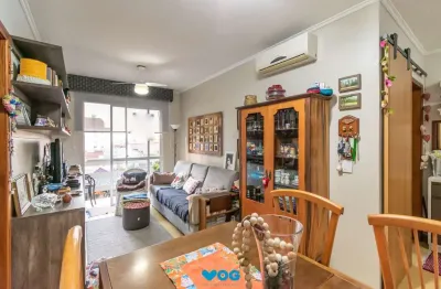 Apartamento com 3 quartos à venda na Avenida João Wallig, 687, Passo da Areia, Porto Alegre