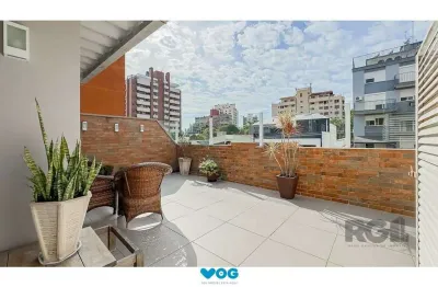 Cobertura de 3 quartos, suíte e 1 vaga de garagem no bairro petrópolis em poa/rs