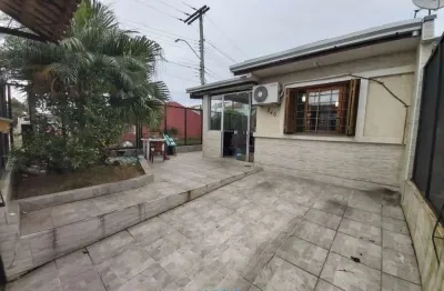 Casa com 3 quartos à venda na Rua Wilson Luiz de Almeida, 340, Hípica, Porto Alegre