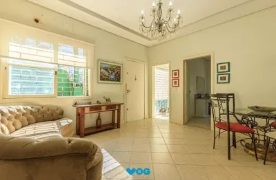 Casa com 4 quartos à venda na Rua Dona Lúcia, 105, Petrópolis, Porto Alegre