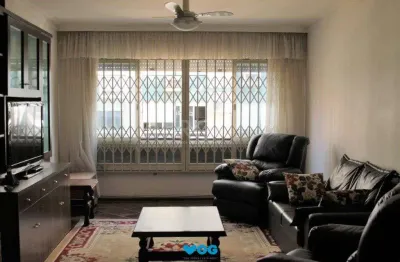 Apartamento com 03 dormitórios, churrasqueira e vaga de garagem no menino deus