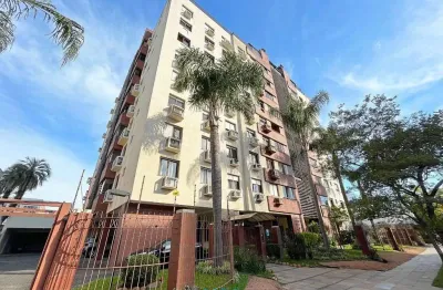 Apartamento de três dormitórios, suíte e 1 vaga de garagem no bairro menino deus