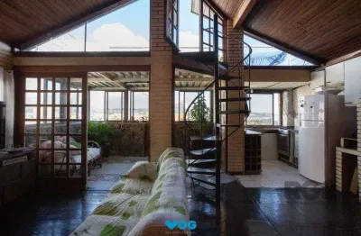 Cobertura 2 Quartos com Terraço, Lareira e Vaga no Centro Histórico - 93m² - Cen