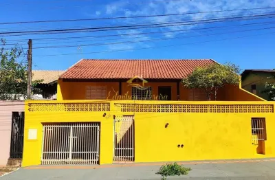 Casa à venda 2 quartos sendo 1 suíte no conjunto lindóia em londrina, pr