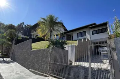 Casa com 3 quartos à venda na escola agrícola, blumenau , 180 m2 por r$ 850.000