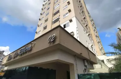 Apartamento com 2 quartos para alugar no velha, blumenau , 72 m2 por r$ 2.000