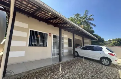 Casa com 3 quartos à venda no Testo Salto, Blumenau , 151 m2 por R$ 1.100.000