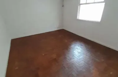 Apartamento 1 dormitório 1 banheiro no boqueirão em santos.sp