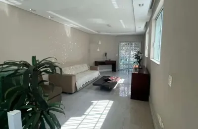 Casa com 3 quartos para alugar na Avenida Siqueira Campos, 439, Boqueirão, Santos