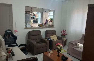 Apartamento a venda 2 quartos sendo 1 suite na quadra da praia