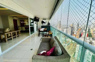 Apartamento com 3 quartos a venda no gonzaga em santos com 179m