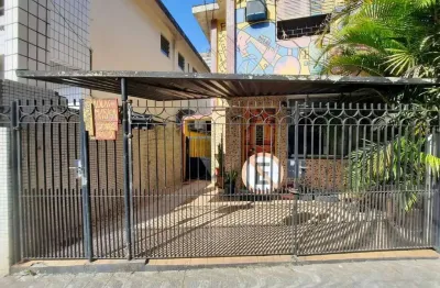 Sobrado com Edículas à Venda - Bairro Encruzilhada -Santos/SP