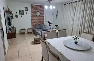 Apartamento 3 quartos vaga de garagem uma quadra da praia/santos/bairro Aparecida