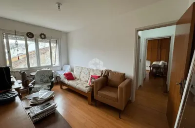 Apartamento com 2 quartos à venda na rua maestro mendanha, 210, santana, porto alegre por r$ 449.000