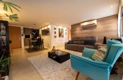 Apartamento com 2 quartos à venda na beco andaraí, 566, passo da areia, porto alegre por r$ 730.000