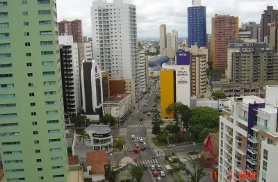 Apartamento excelente batel centro.  próximo melhores lugares da cidade.