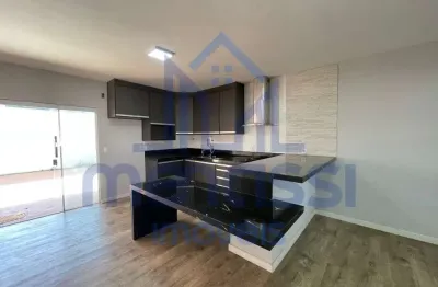 Casa térrea com 3 dormitórios sendo 1 suíte, com 150 m² em condomínio no portal da mata.