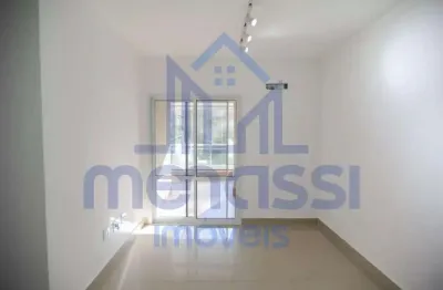 Apartamento com 3 dormitórios sendo 1 suíte com 96 m² para locação.