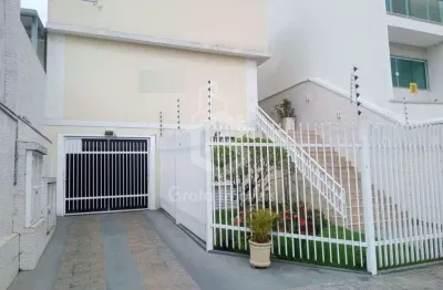 Sobrado em condoninio fechado na penha de franca, 3 dorms, 1 suite, 80m2, 1 vaga