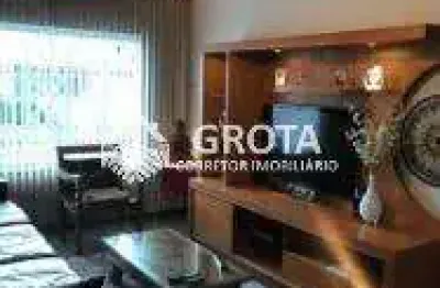 Amplo sobrado frontal na cidade lider - 299m2 - 3 dormitorios, sendo 1 suite - 6 vagas