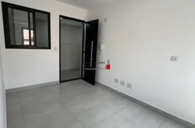 Apartamentos de 31 e 34 metros no melhor da casa verde.