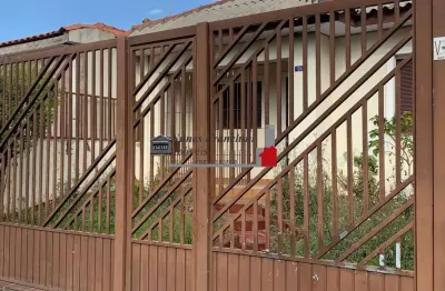 Casa à venda em são paulo-sp, jardim américa: 2 quartos, 2 salas, 1 banheiro, 3 vagas, 150m² de área!
