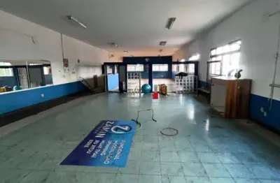 Galpão Comercial para Locação em São Paulo-SP, Bairro Limão: 3 Salas, 5 Banheiros, 4 Vagas de Garagem, 700m² de Área