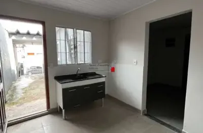 Casa para locação no bairro Limão, São Paulo-SP: 1 quarto, 1 sala, 1 banheiro, 42,00 m² de área!