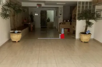 Sobrado à venda em São Paulo-SP, bairro Tremembé: 3 quartos, 1 suíte, 1 sala, 5 banheiros, 3 vagas, 210m². Aproveite!